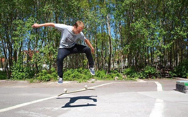 Calls for Skateboard Park