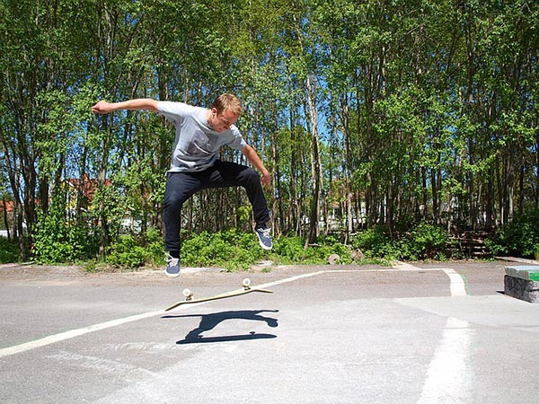 Calls for Skateboard Park